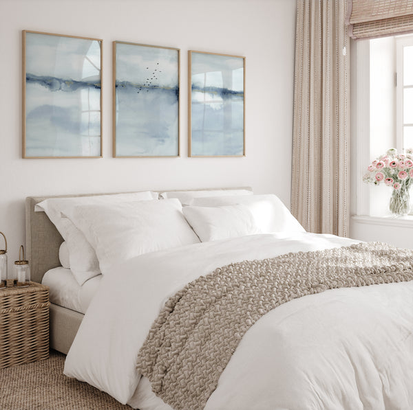 Blaue Abstrakte Landschaften Aquarell Wandbilder Set 3 – Coastal Scandi Meer Poster für Wohnzimmer oder Schlafzimmer Deko