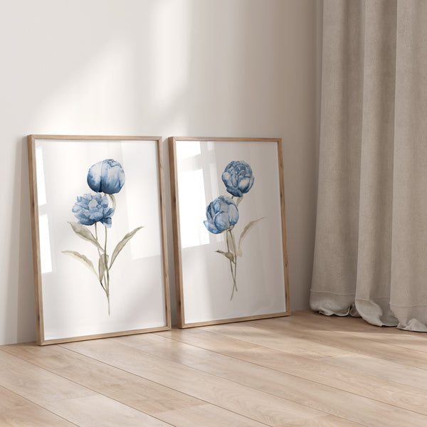 Set aus 2 blauen floralen Aquarellkunst Drucken, Handgemalte botanische Wanddekoration für moderne und rustikale Interieurs