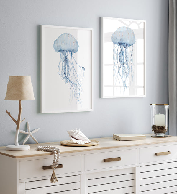 Blaue Quallen Wandbilder Set aus 2 – Minimalistische Aquarell Poster, Skandinavische Küsten-Deko für modernes Strandhaus